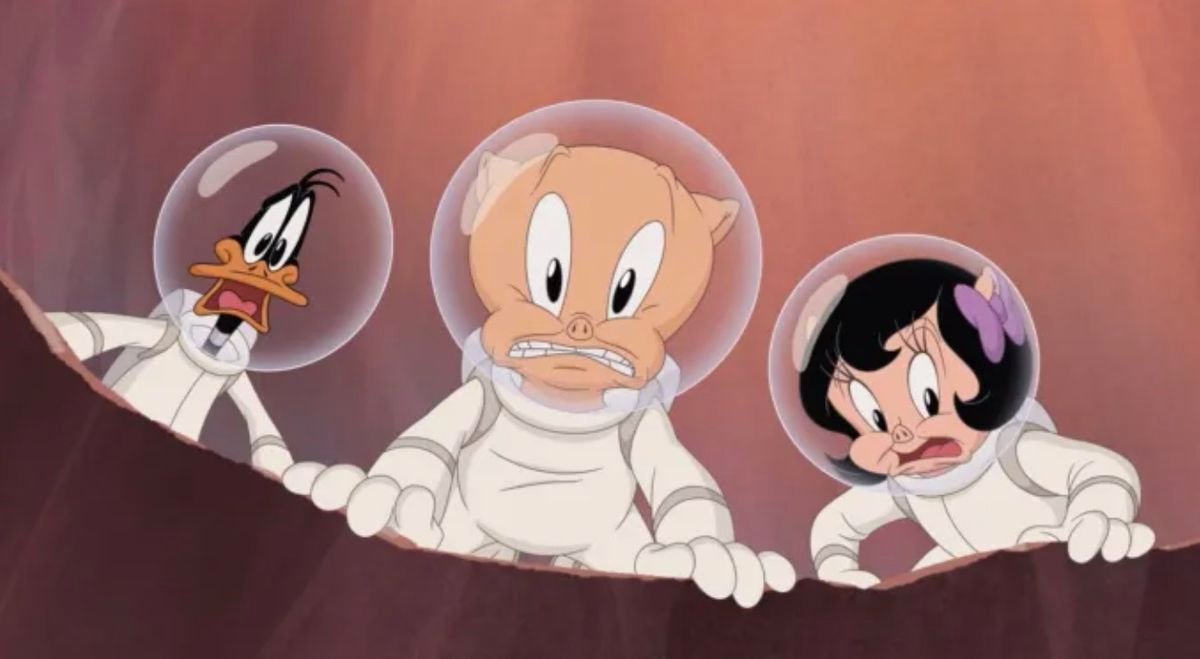 Daffy Duck and Porky Pig fend off an alien invasion in ‘The Day The Earth Blew Up: A Looney Tunes Movie’ (video)