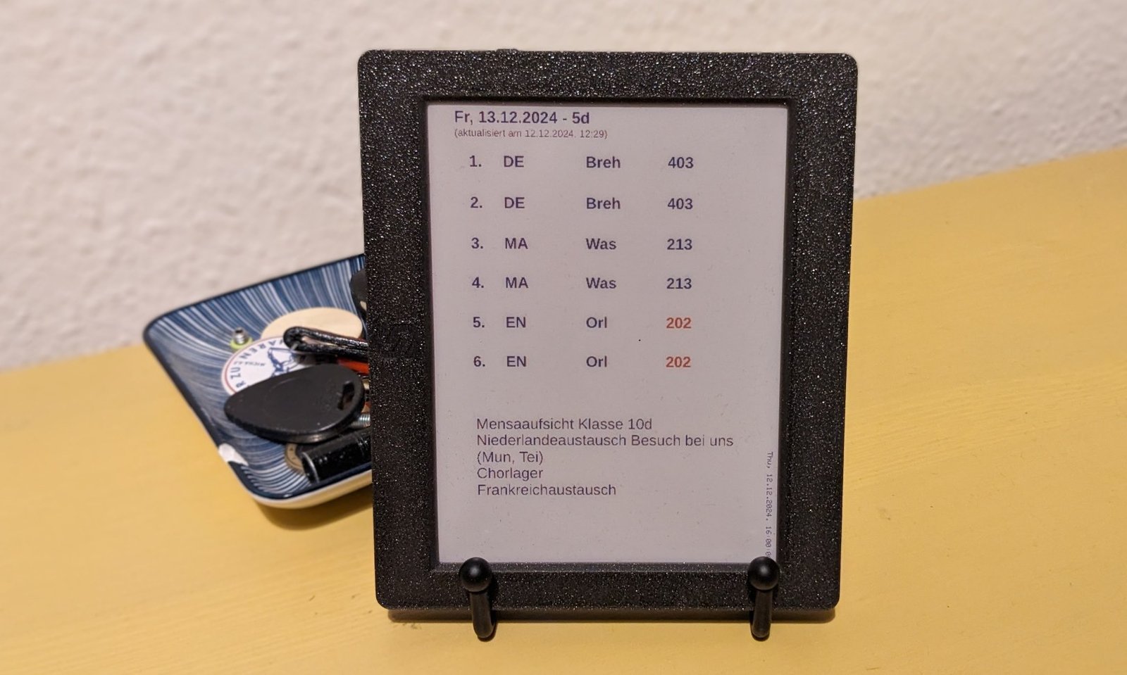 Displaying Website Content on an E-Ink Display