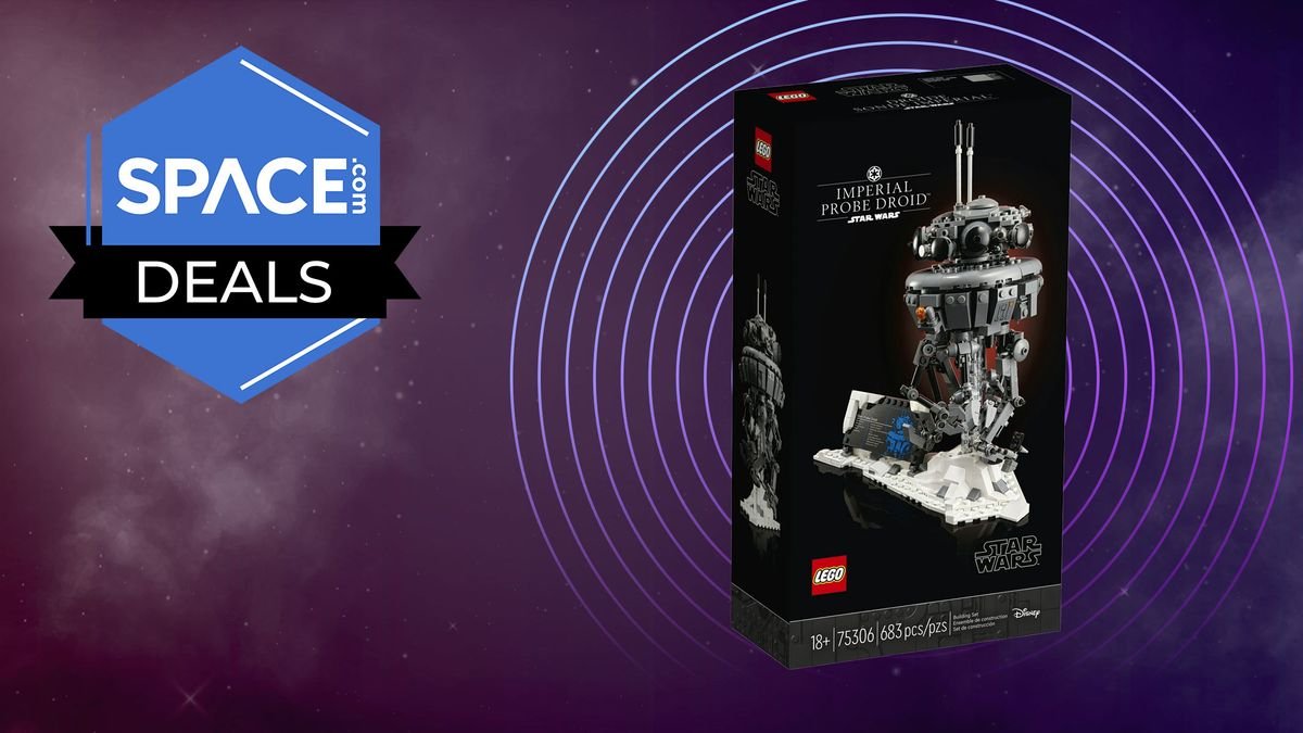 Get a low price on the Lego Star Wars Imperial Probe Droid set this holiday season