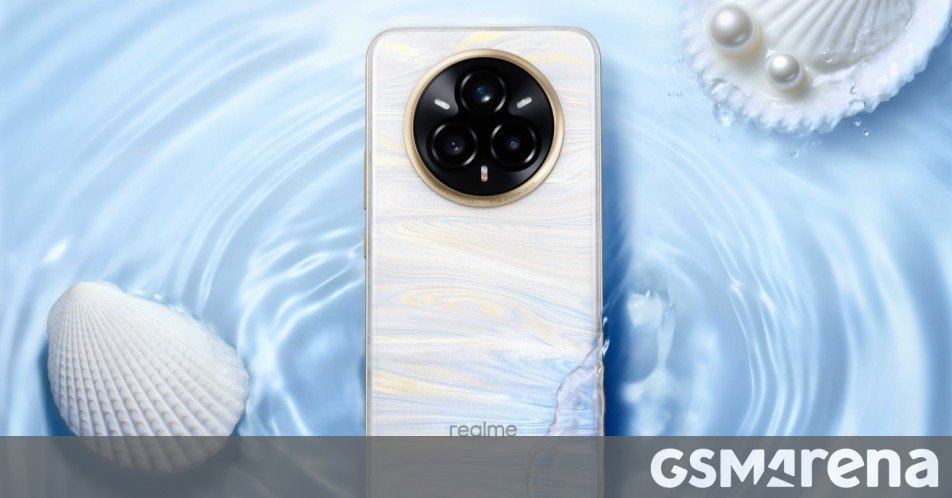 Realme 14 Pro+ showcased with a cold-sensitive color-changing panel