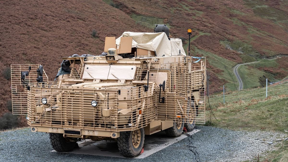 UK’s Wolfhound mobile laser weapon exhibits 100% drone zapping success in field trials