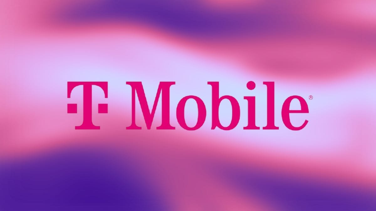 Don’t Miss Out on Cyber Monday Deals From T-Mobile, Like a Free iPhone, Pixel or Galaxy Phone