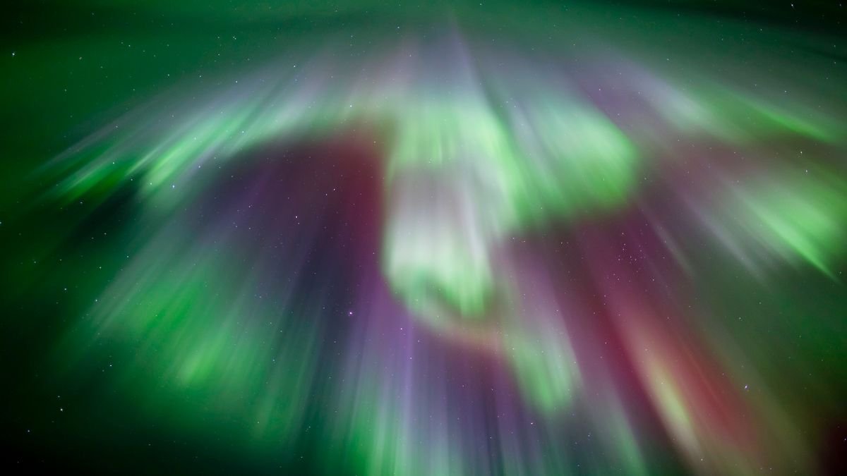 Aurora alert — Powerful geomagnetic storm could spark northern lights as far south as Illinois Dec. 30 and Dec. 31