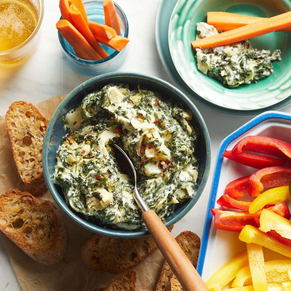 24 Creamy Dips That Are Sure to Score at Your Super Bowl Party