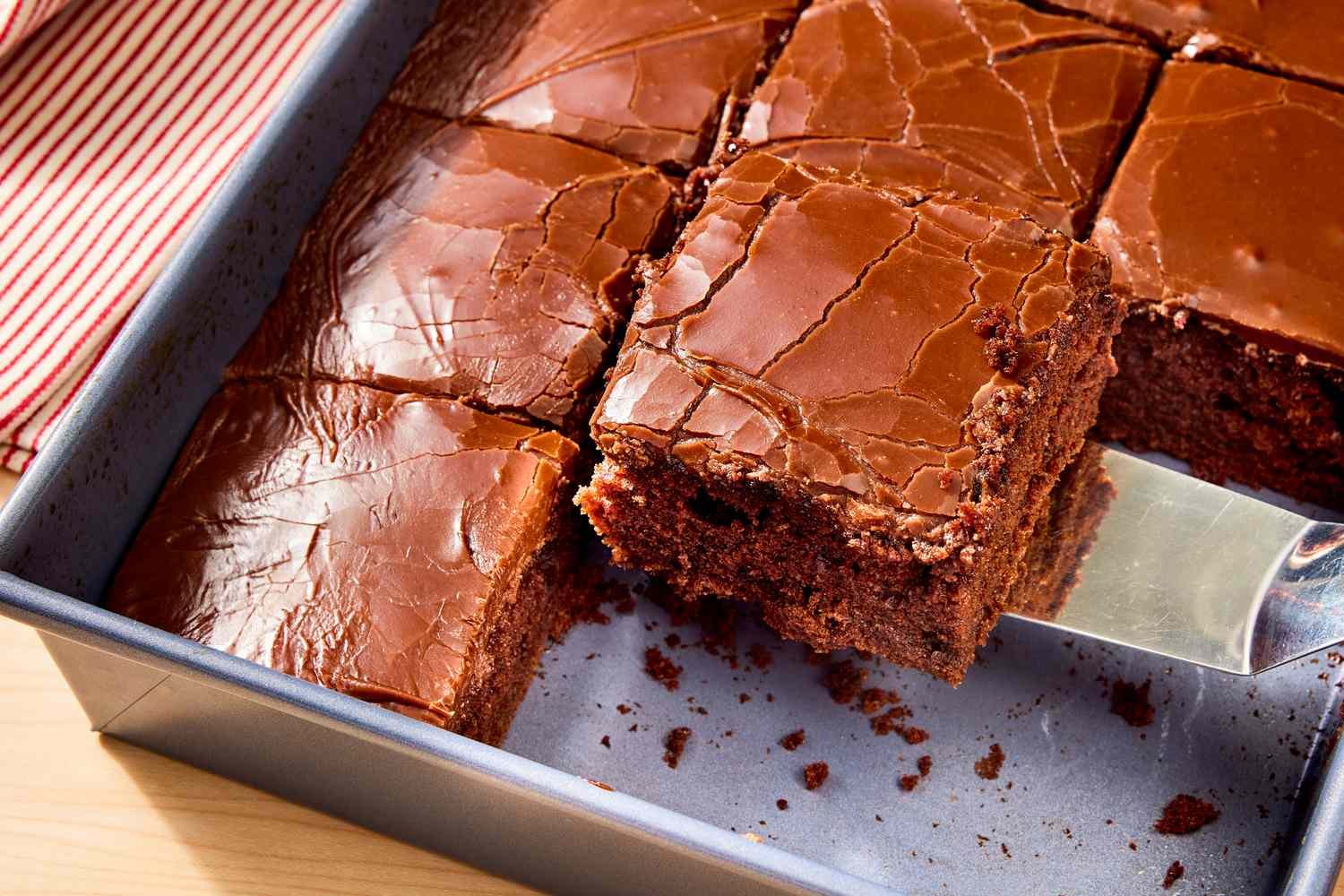Coca-Cola Cake Is the Retro Dessert of My Dreams