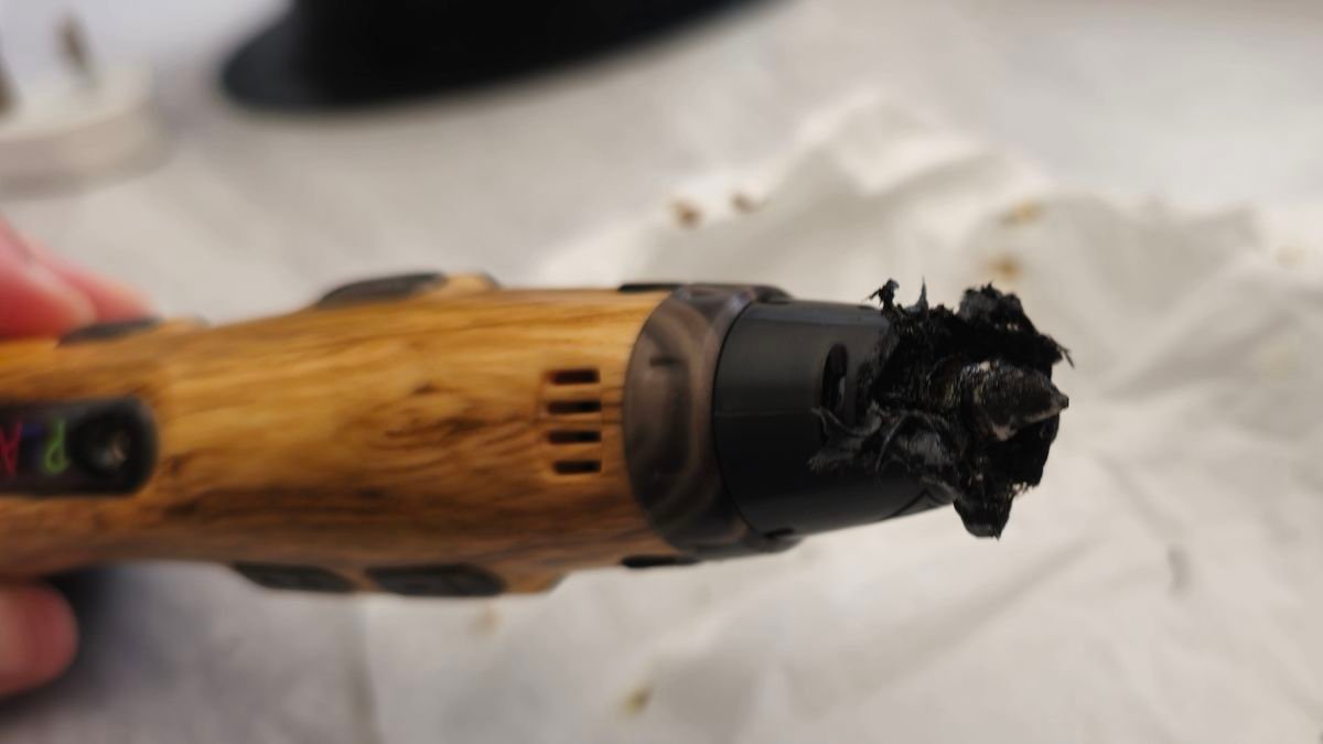 Let me tell you about the time my 3D pen melted in my hands and started smoking