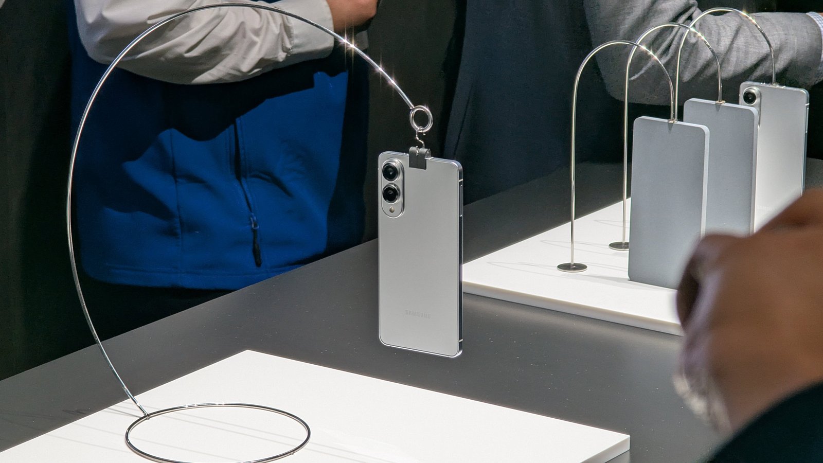 The Galaxy S25 Edge might be even thinner than first reported (but at a cost)