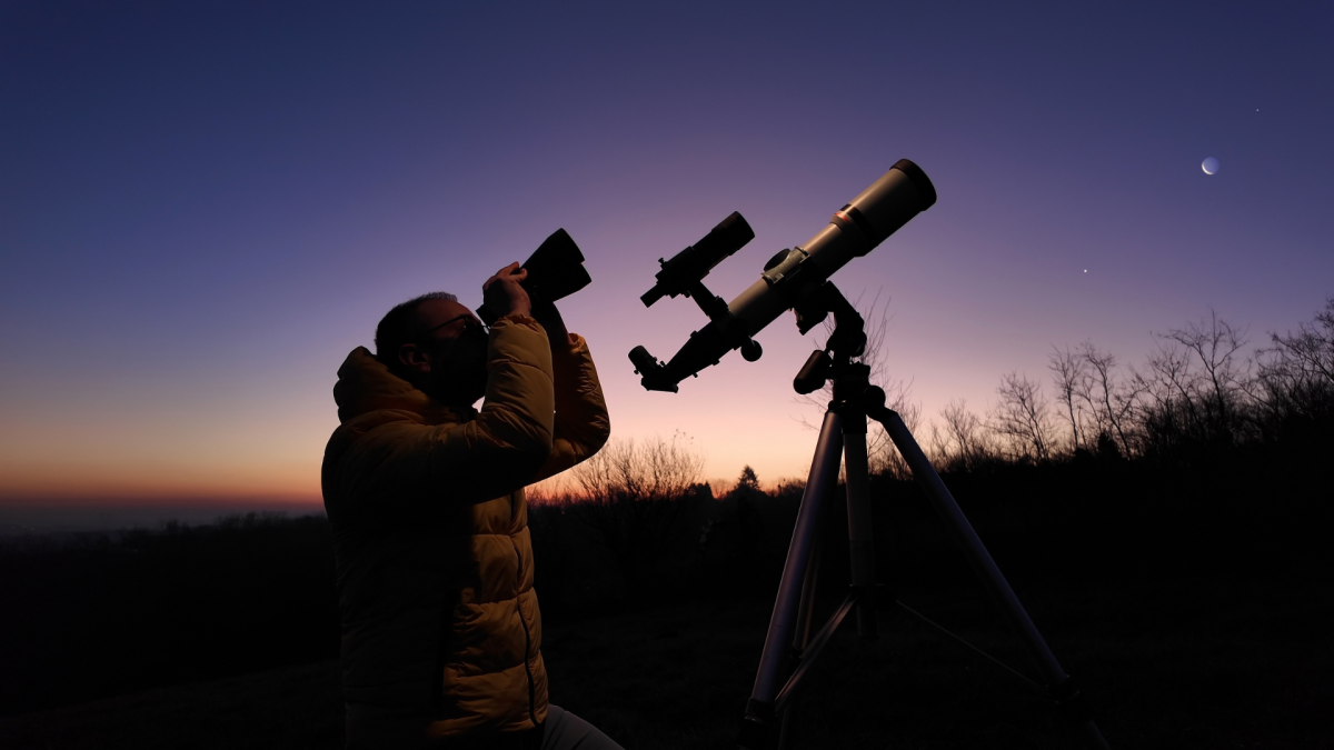 When (and How) to Watch This Month’s ‘Planet Parade’