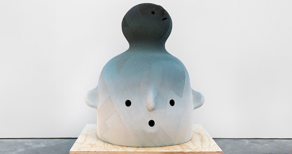 textural ceramic ‘masks’ by en iwamura show at ross + kramer gallery in new york
